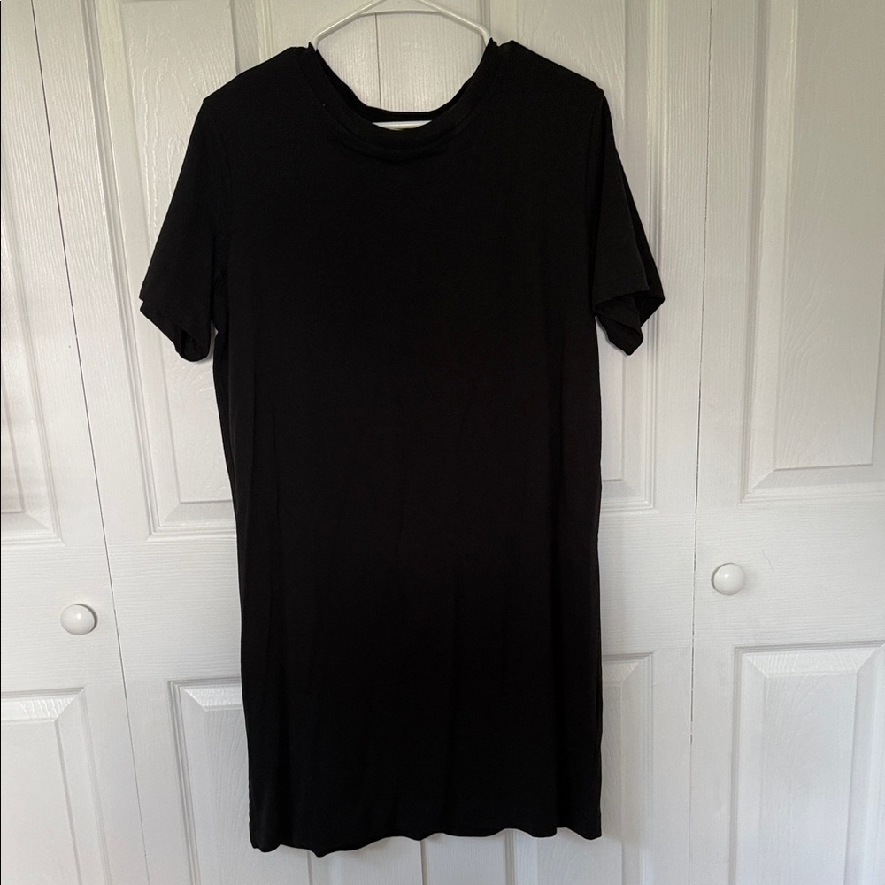 H& M Black Tee Shirt dress